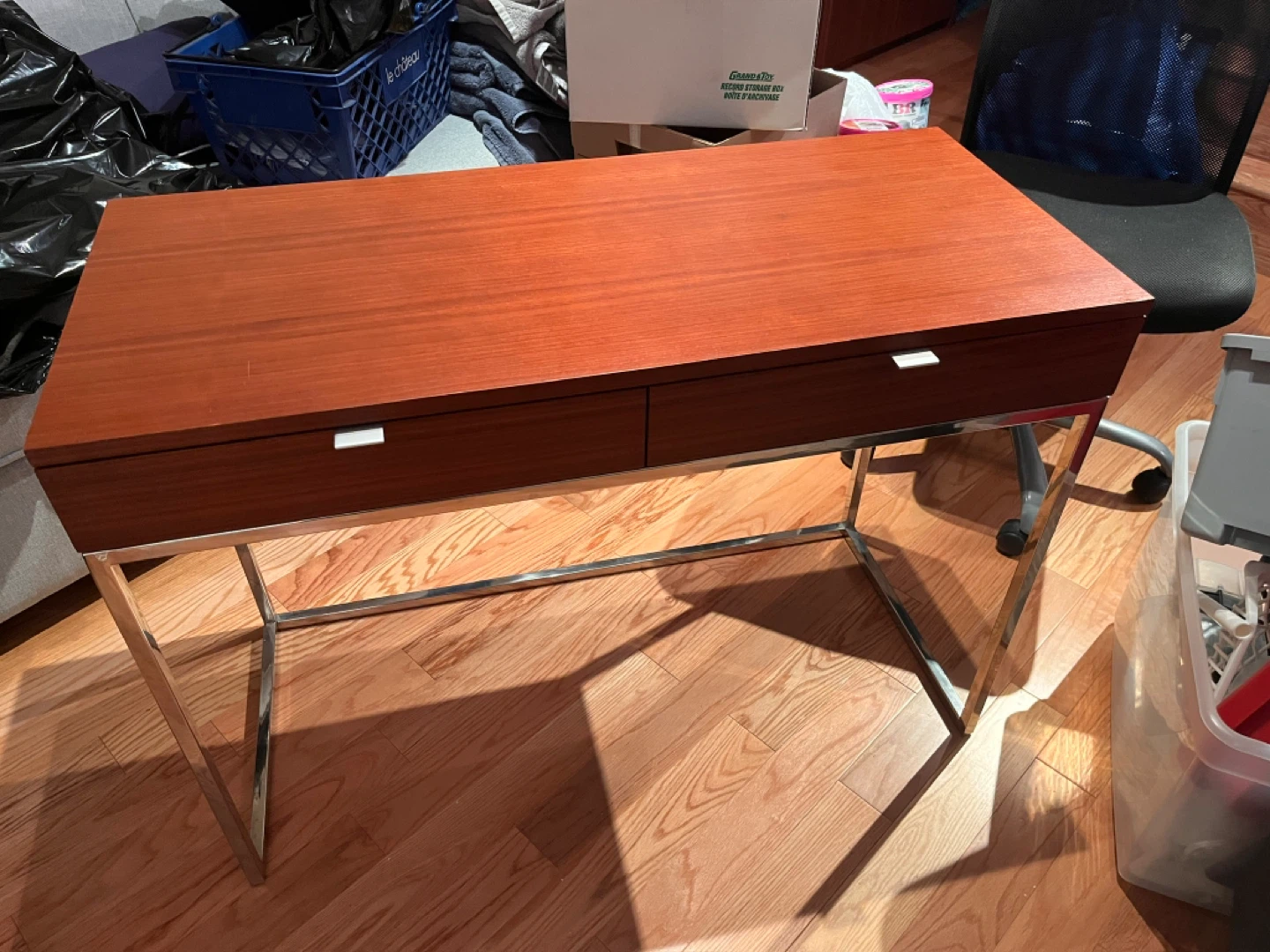 Wooden Desk with 2 Drawers