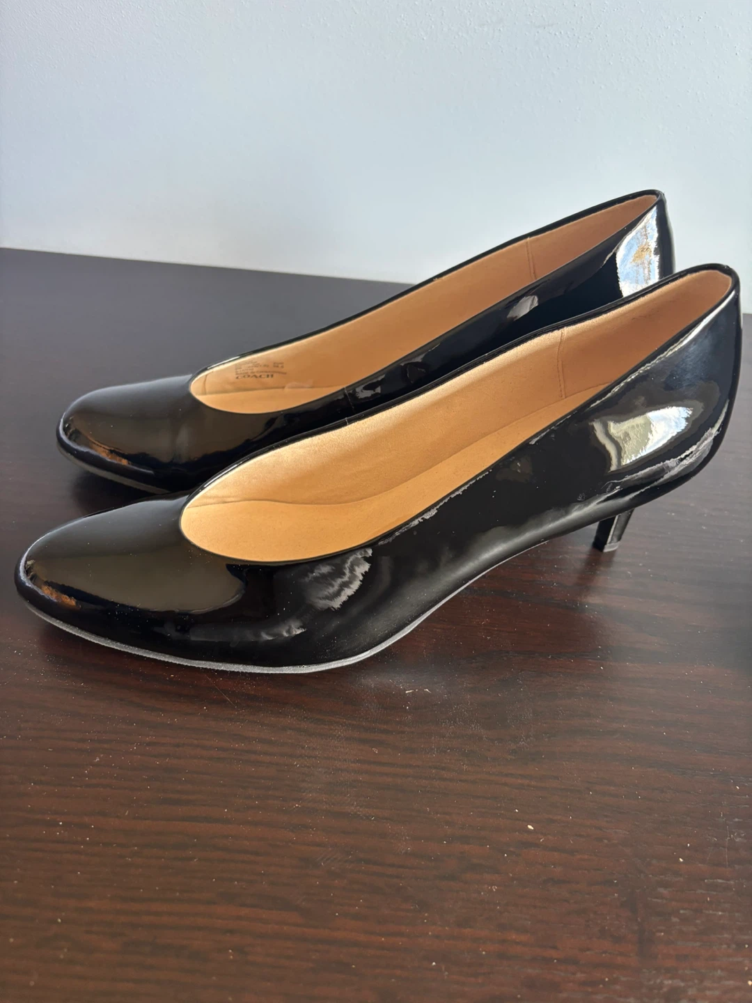 Coach Black Patent Leather Heels - photo 4
