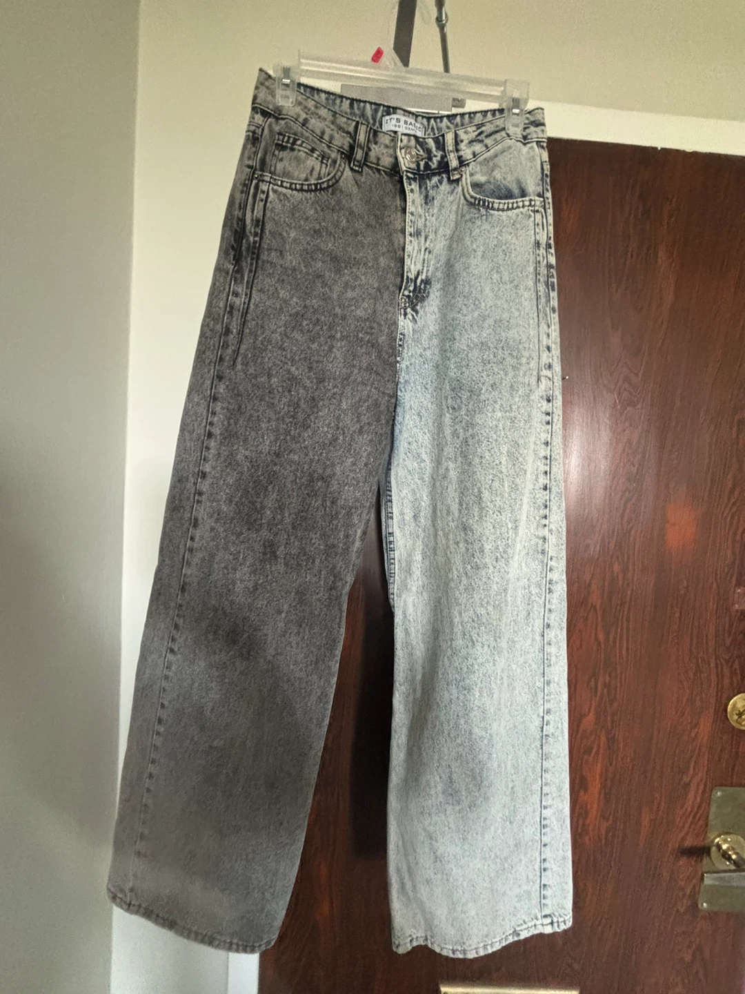 Women’s Two-Tone Wide Leg Jeans