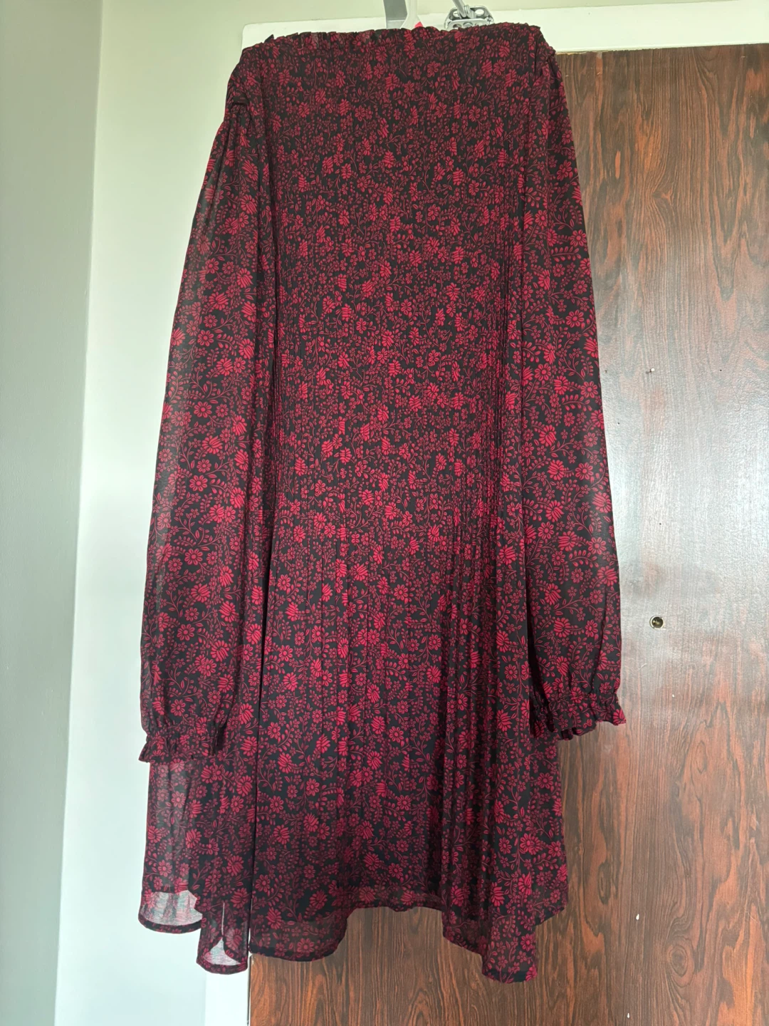 Suzy Shier Floral Long Sleeve Dress - photo 2