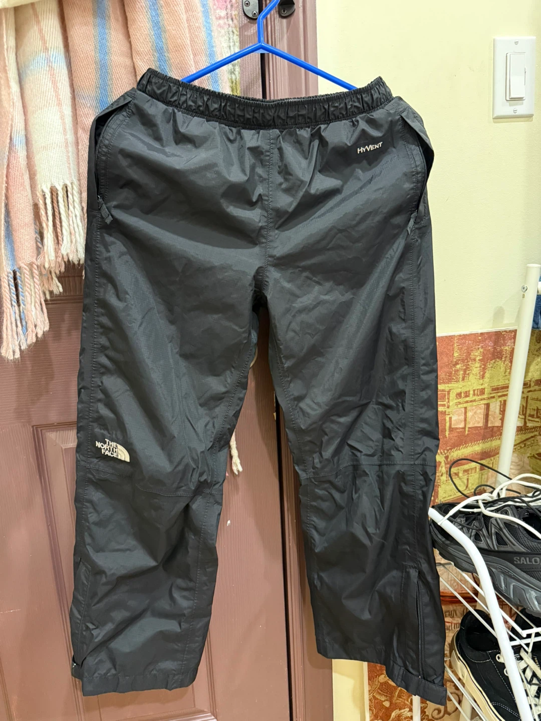 The North Face HyVent Boys Large Pants