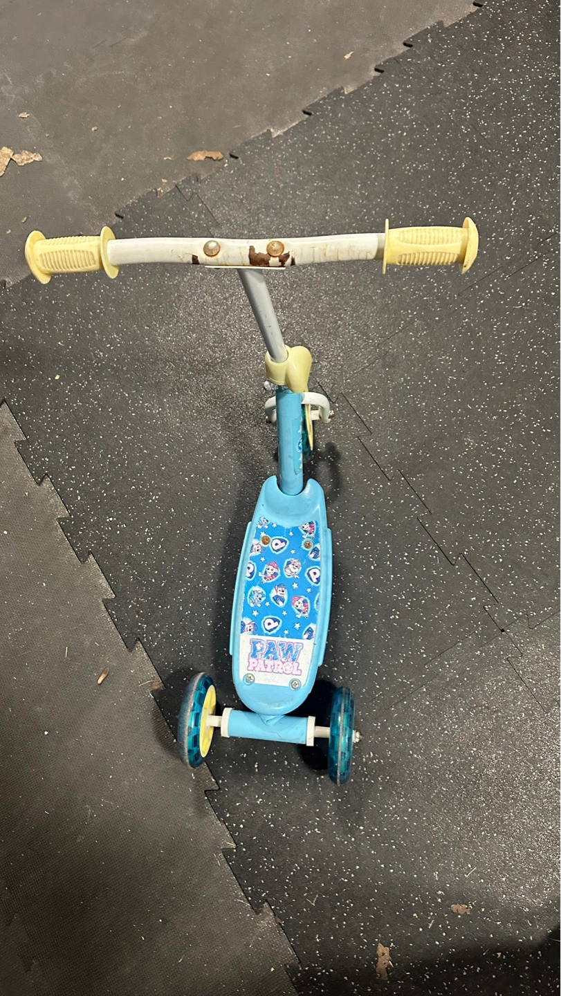 Paw Patrol 3-Wheel Scooter - photo 2