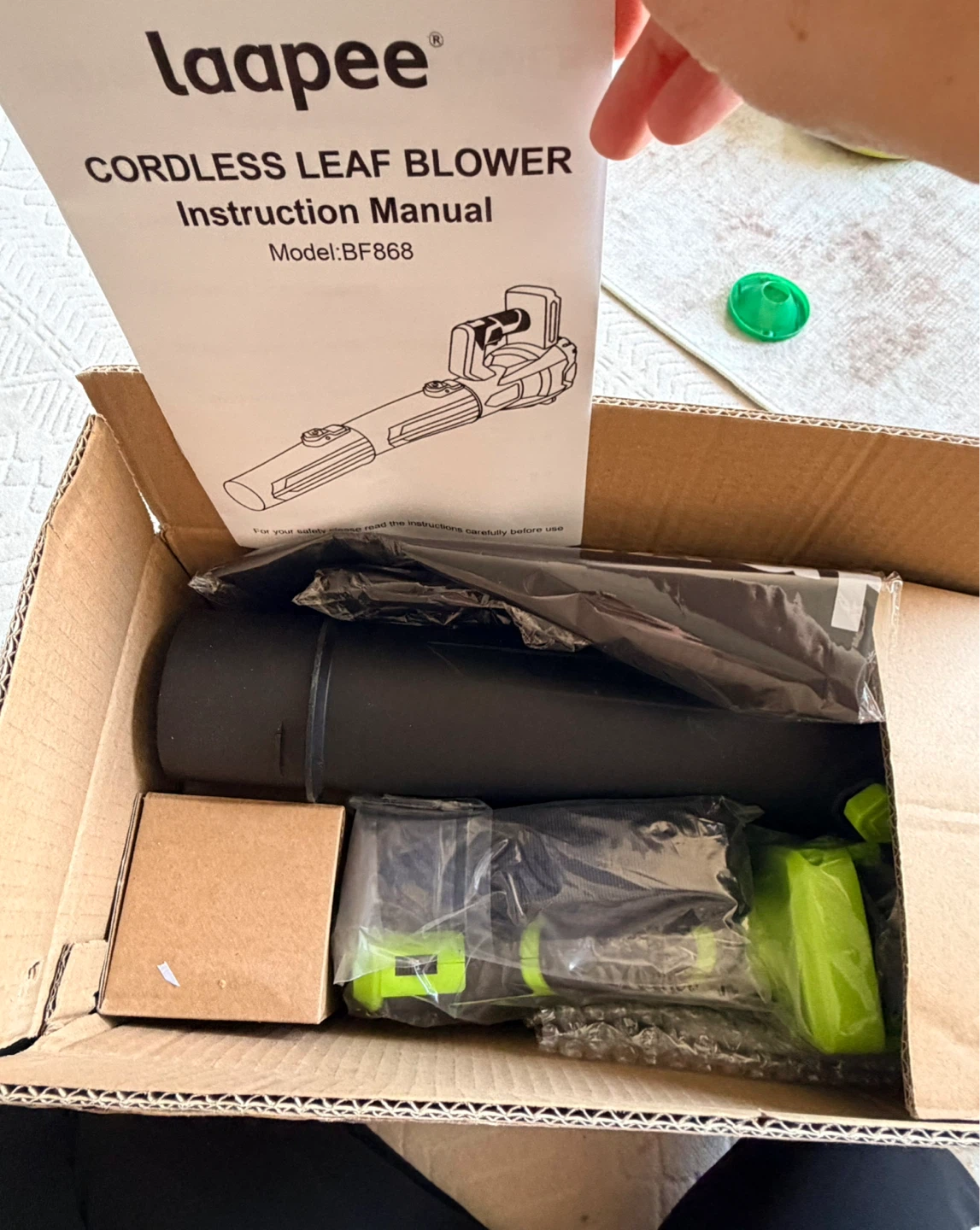 Laapee BF868 Cordless Leaf Blower - photo 2