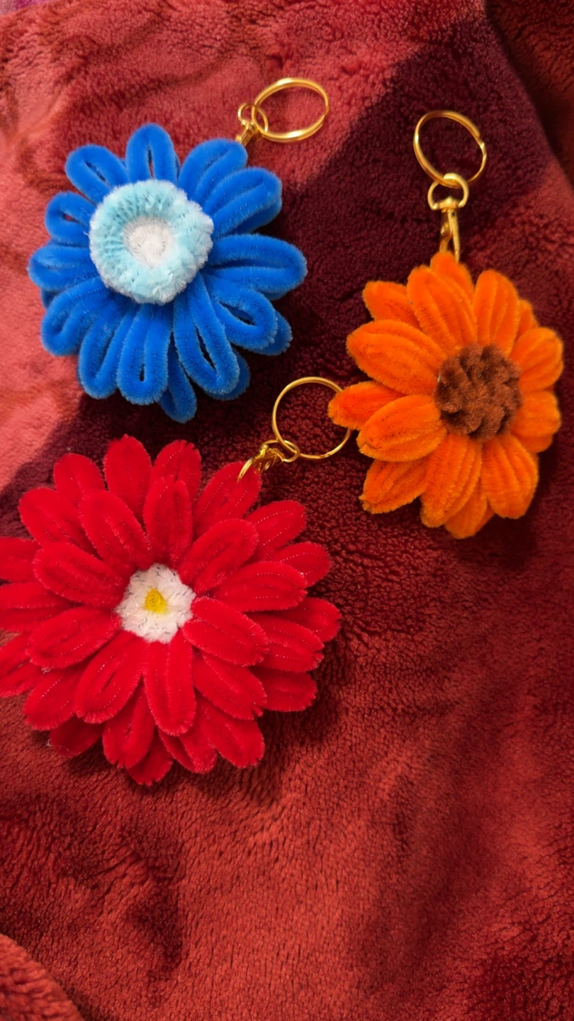 Set of 3 Flower Keychains - Red, Blue, Orange