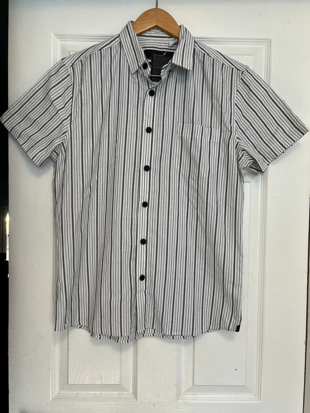 New Short Sleeve Striped Button-Up Shirt