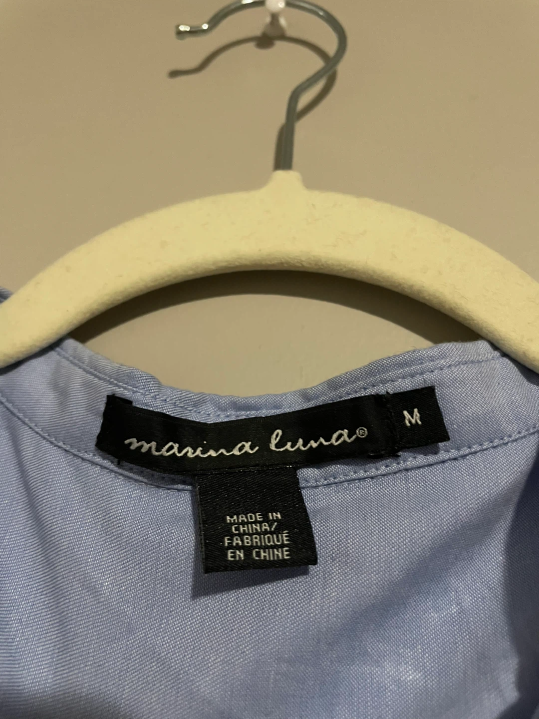 Marina Luna Blue Sleeveless Button-Up Shirt - Size M - photo 2