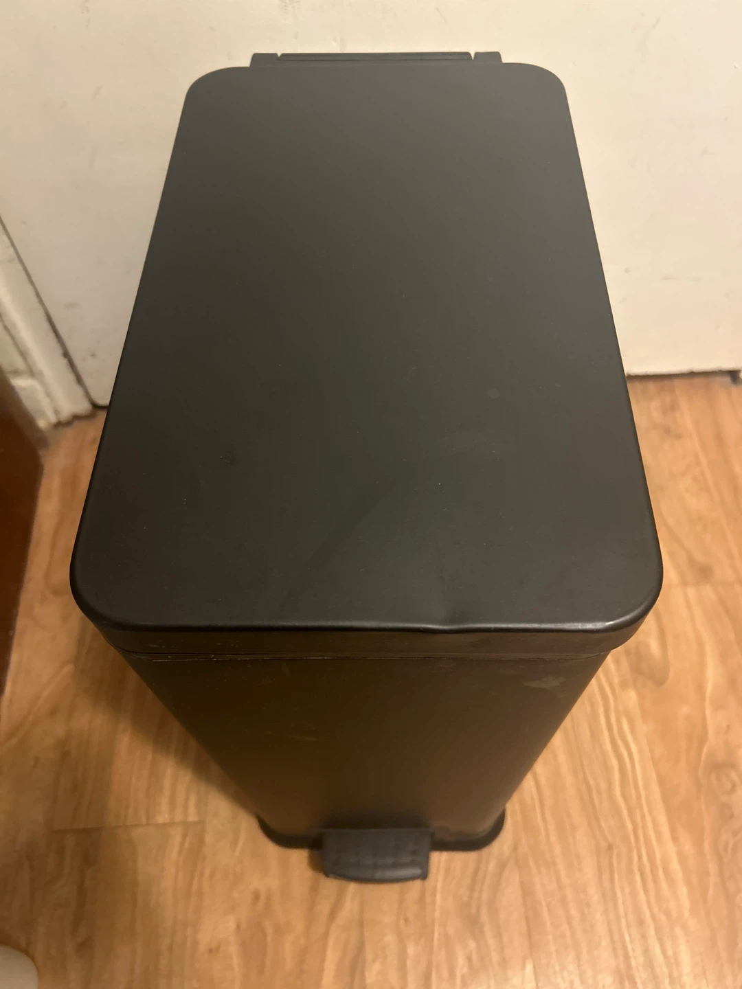 Black Step Trash Can