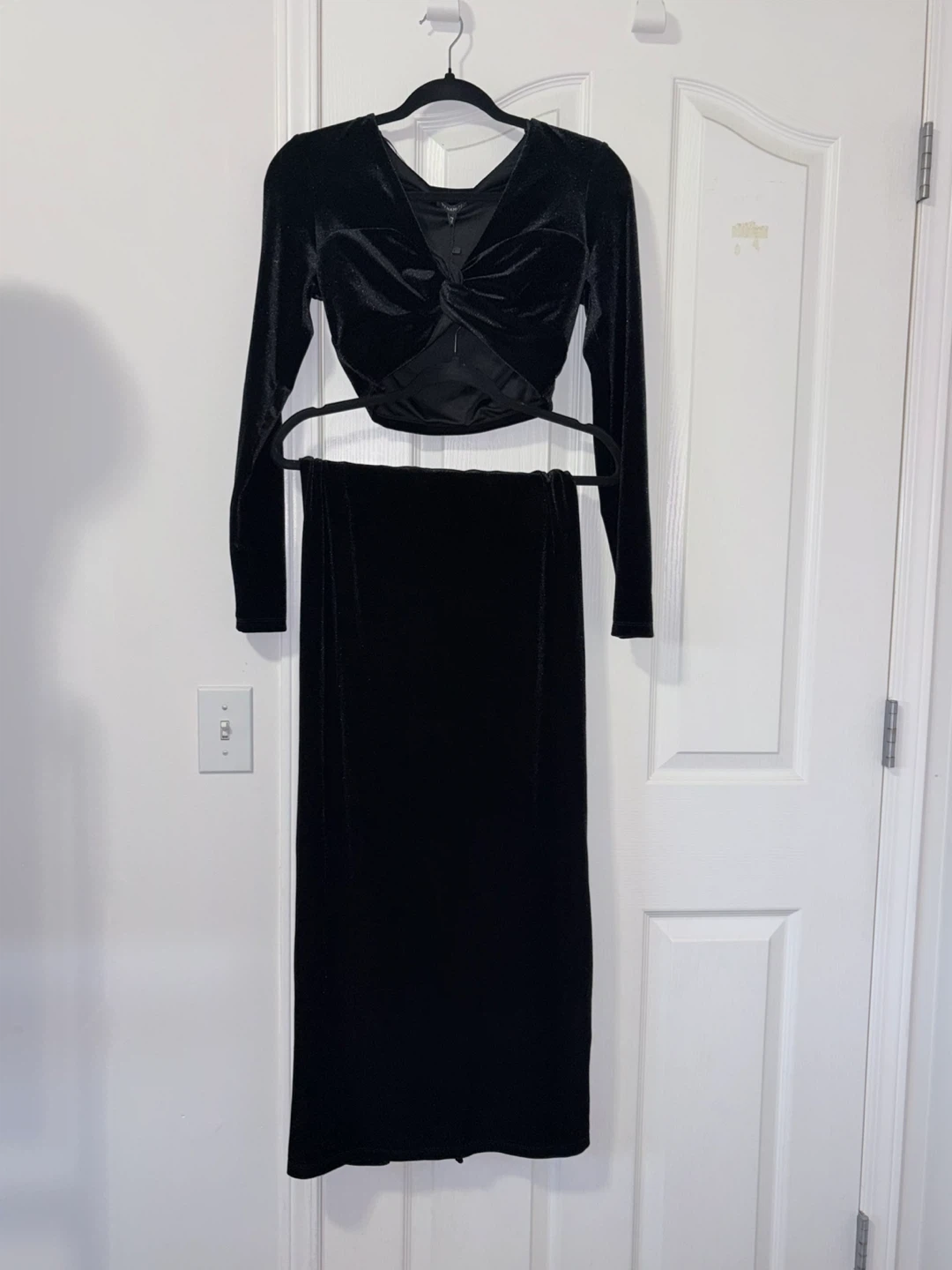 Dynamite Black Velvet Twist Front Dress Set