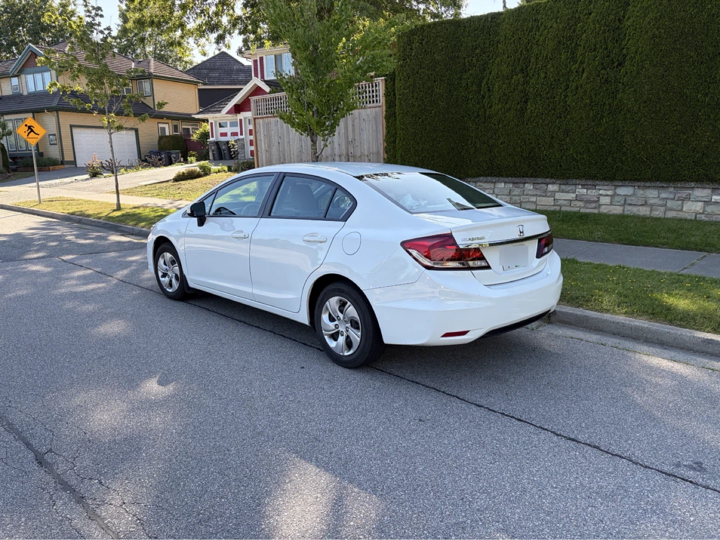 White Honda Civic 2014 - photo 3
