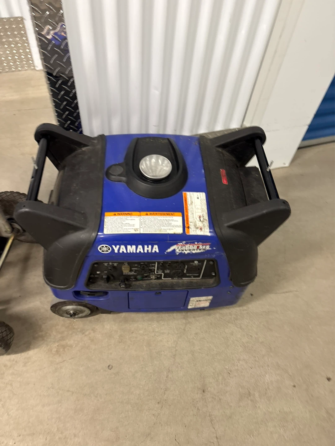 Yamaha EF2000iS Inverter Generator - photo 2