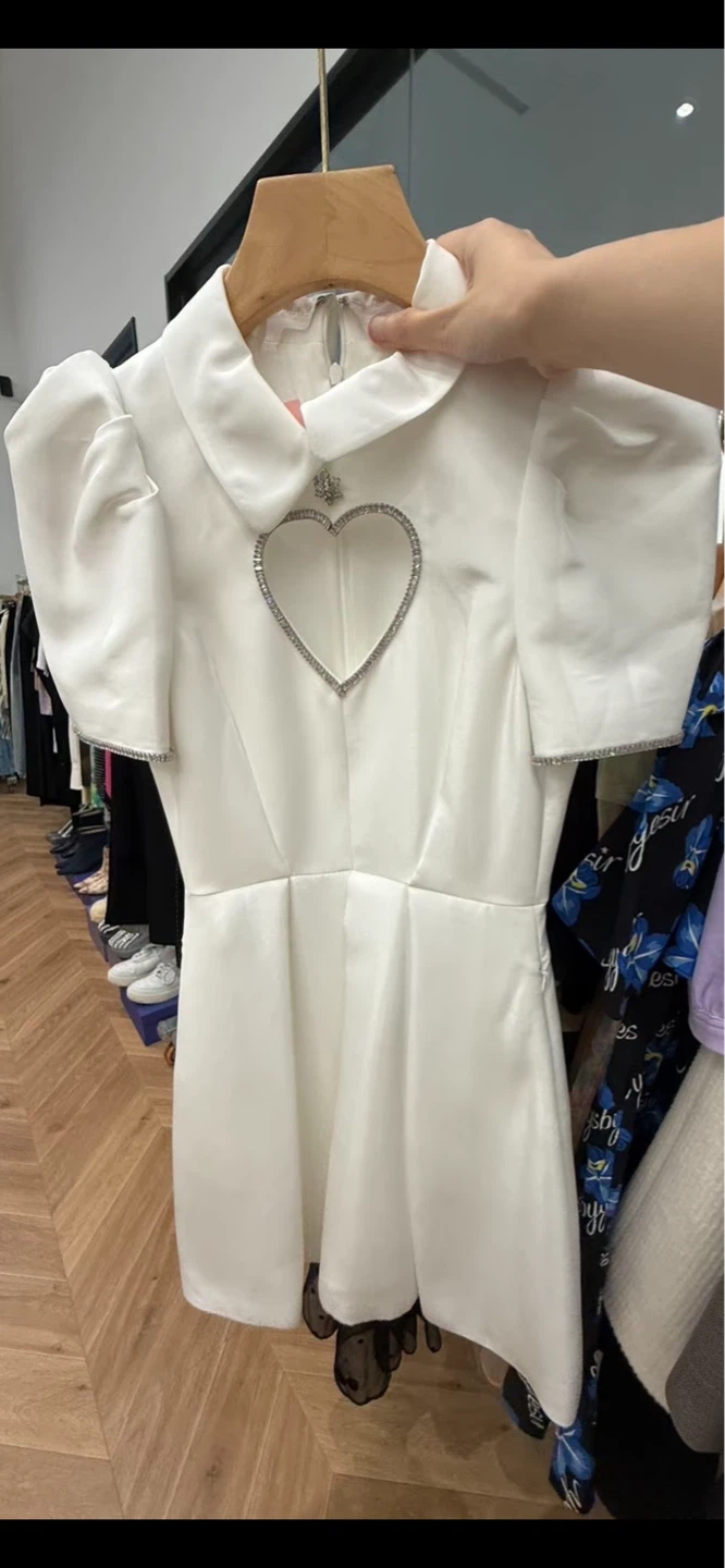 White Puff Sleeve Heart Cutout Dress - photo 4