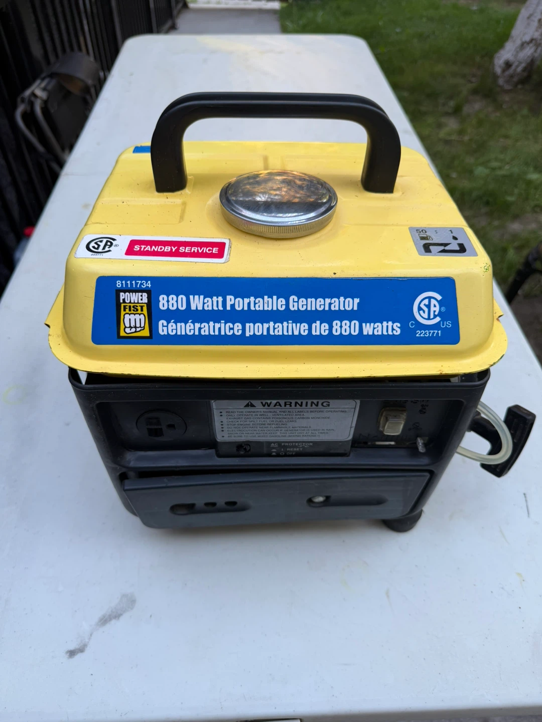 Power Fist 880 Watt Portable Generator