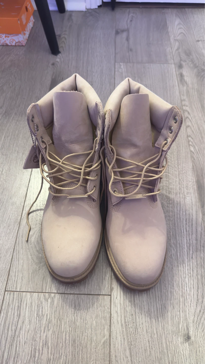 Timberland Women's Classic 6-Inch Waterproof Boots