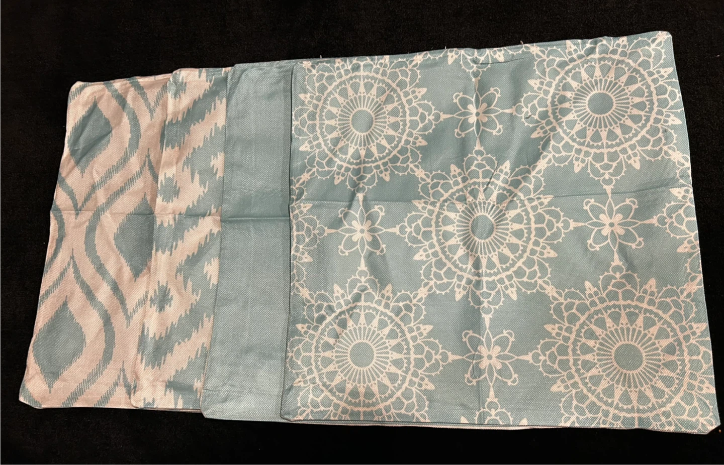 4 Cushion Covers - 18x18 Inch