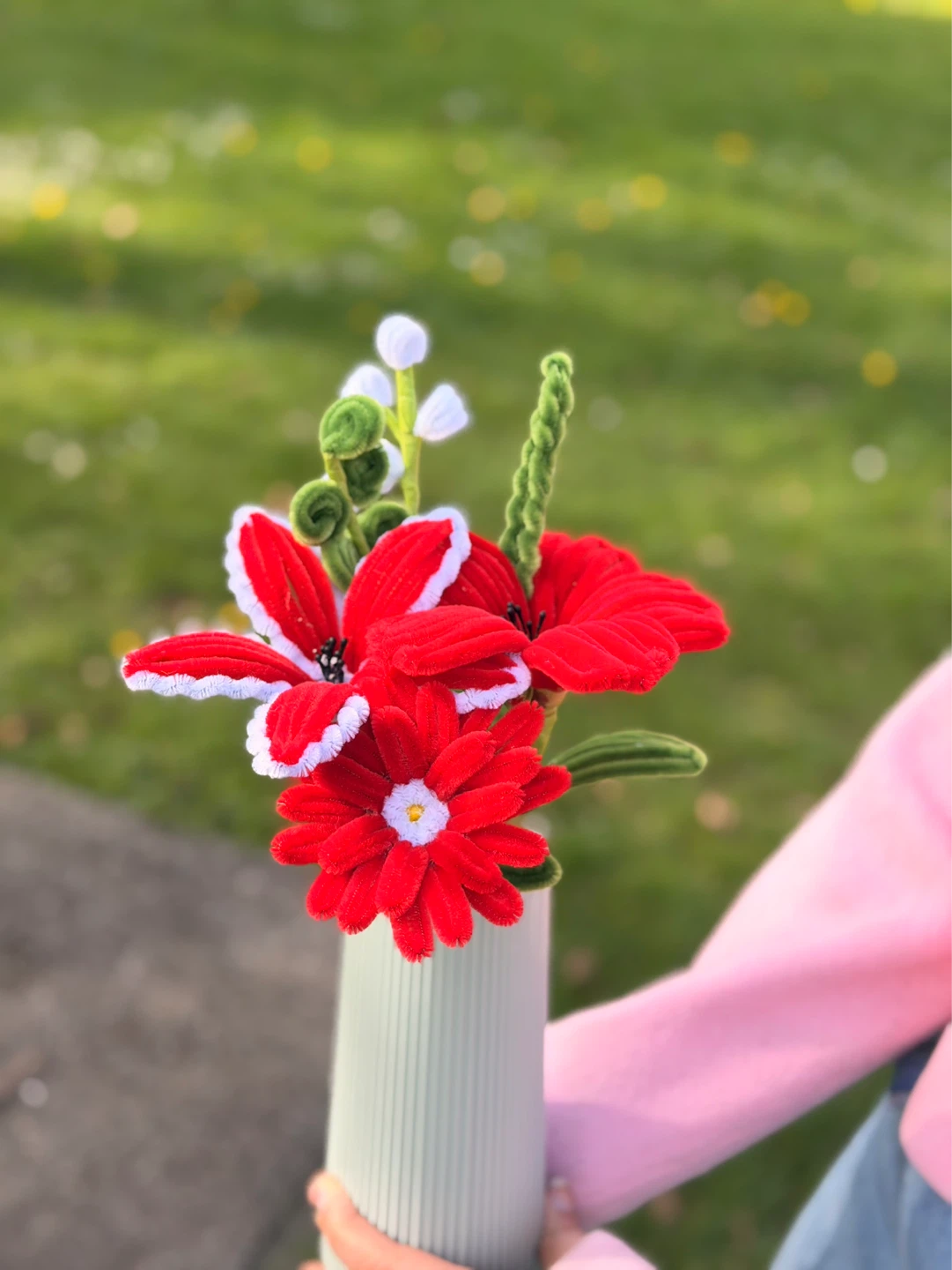 Handmade Red Flower Vase 🌸