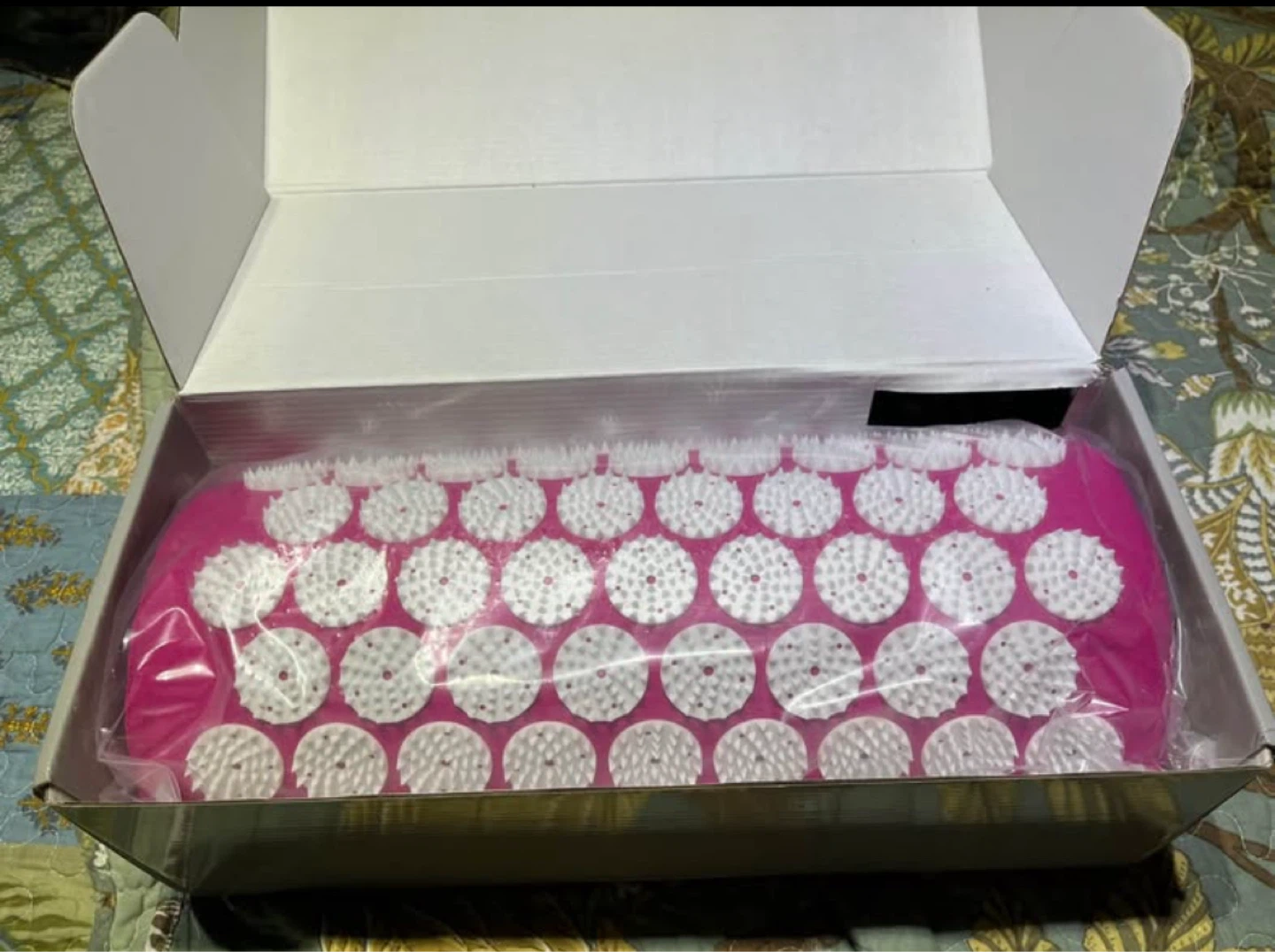 Bed of Nails Acupressure pillow - Pink