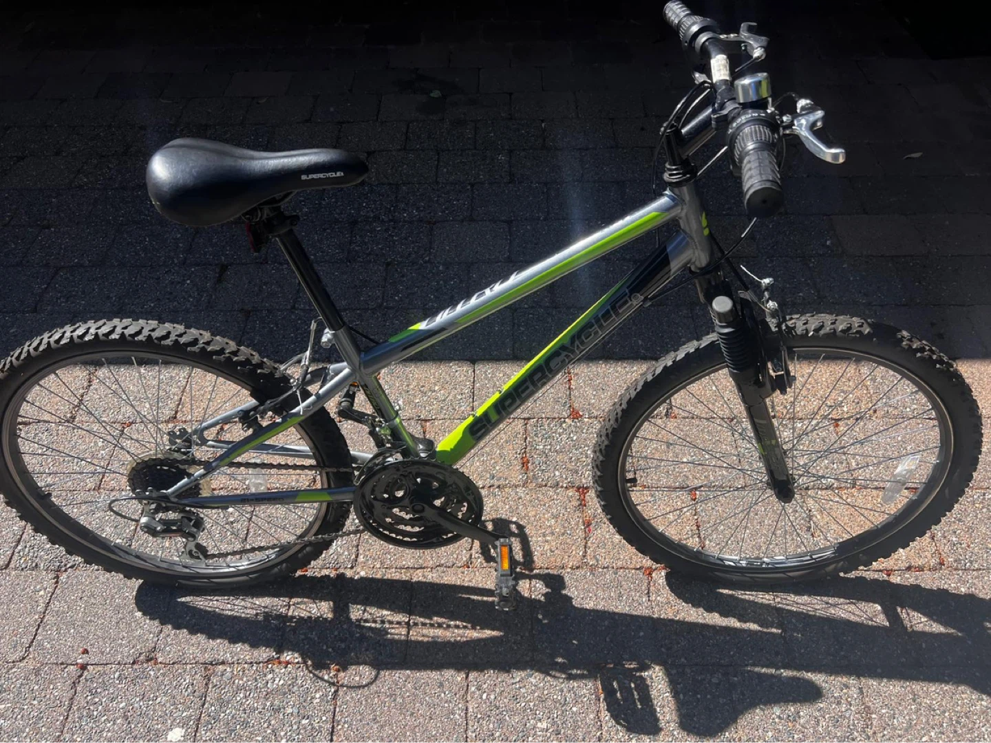Supercycle Kids/ Teen Bike