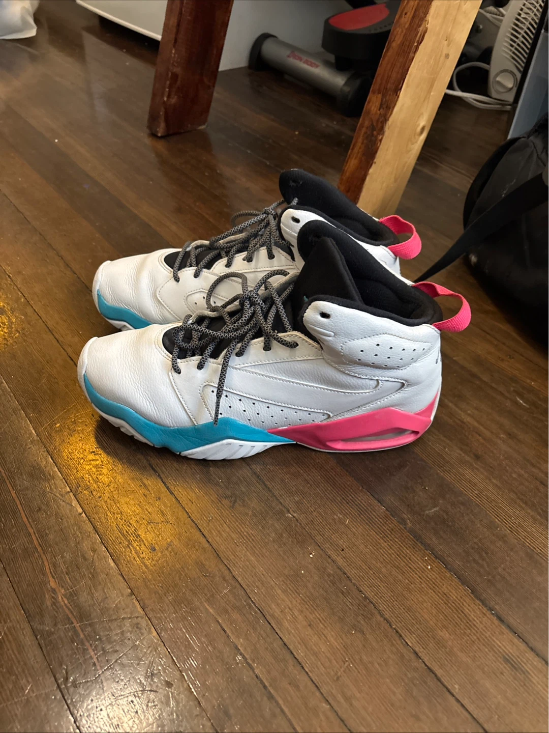 Jordan White/Teal/Pink Basketball Shoes - photo 5