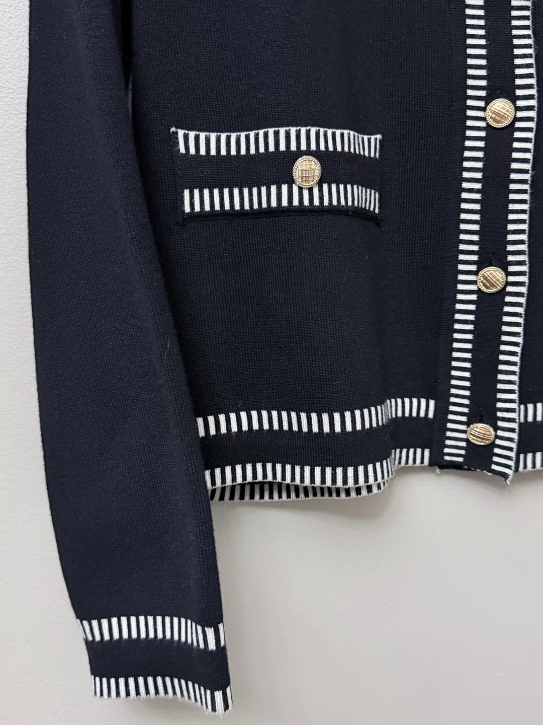 Adrianna Papell Black & White Cardigan - Size Medium - photo 4