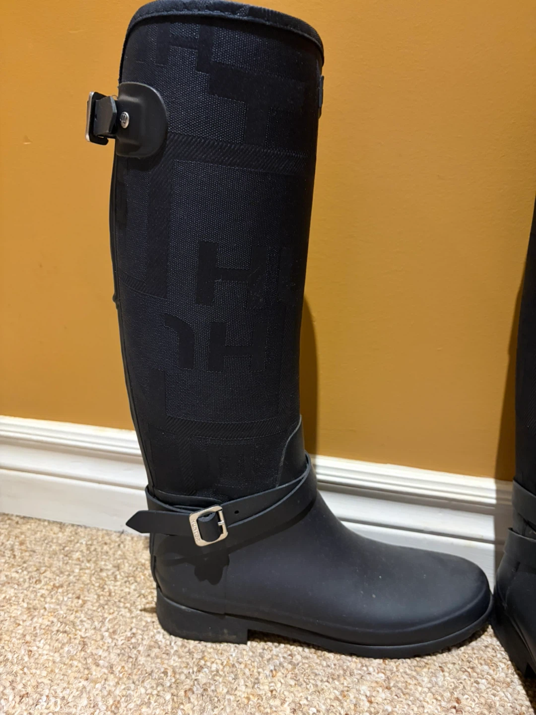 Hunter Tall Navy Embroidered Rain Boots - size 10 - photo 2