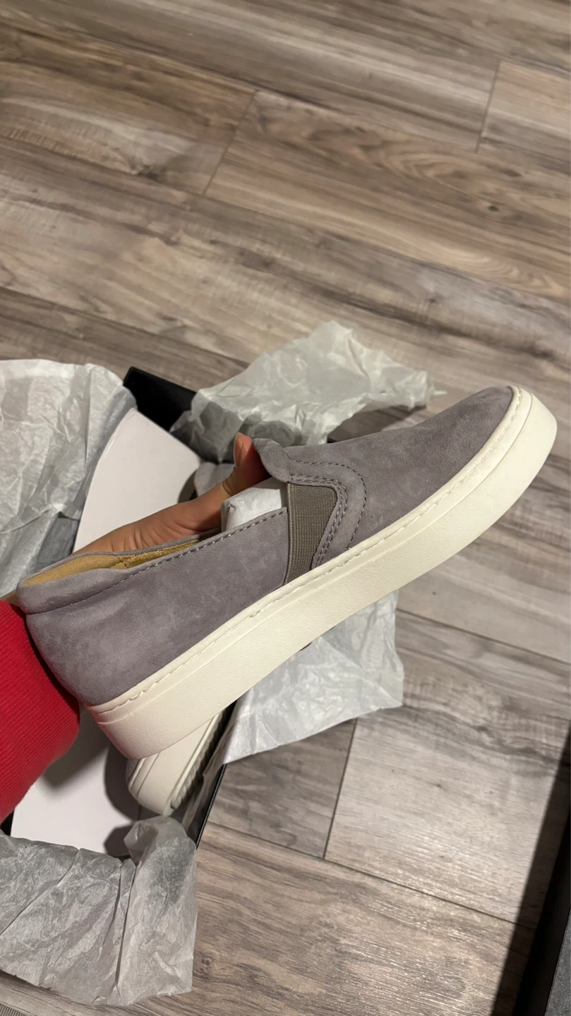 Brand New Naturalizer Grey Suede Slip-On Sneakers - photo 3