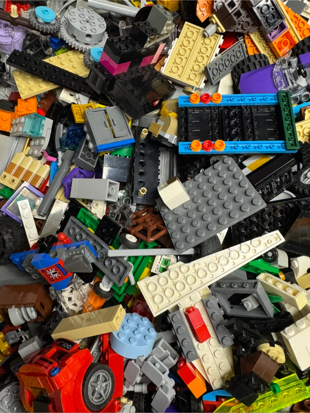 genuine LEGO 40lbs BULK PARTS LOT City Minifigure Marvel - photo 5