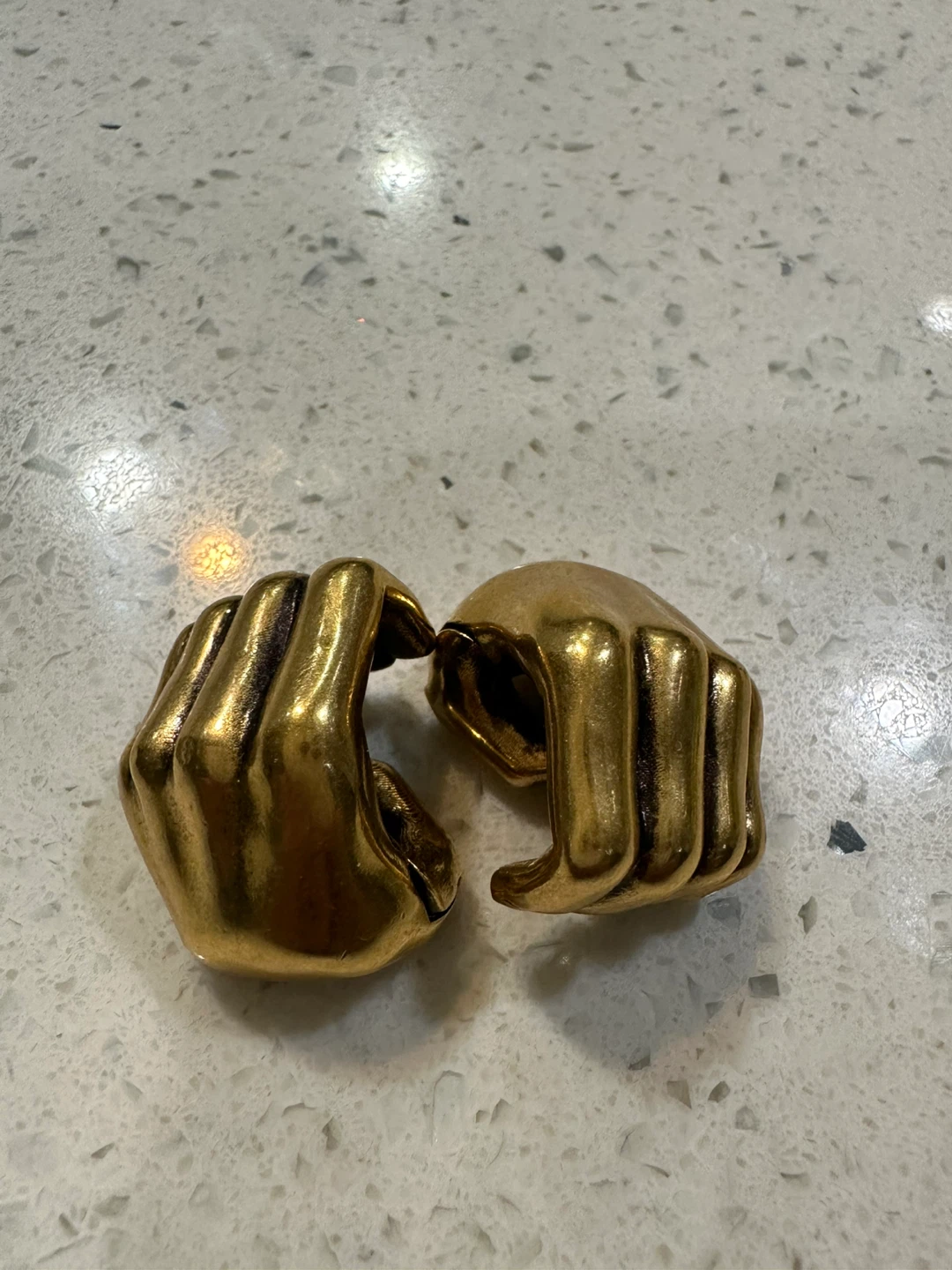 KHAITE Hand brass Ear Cuff - photo 5