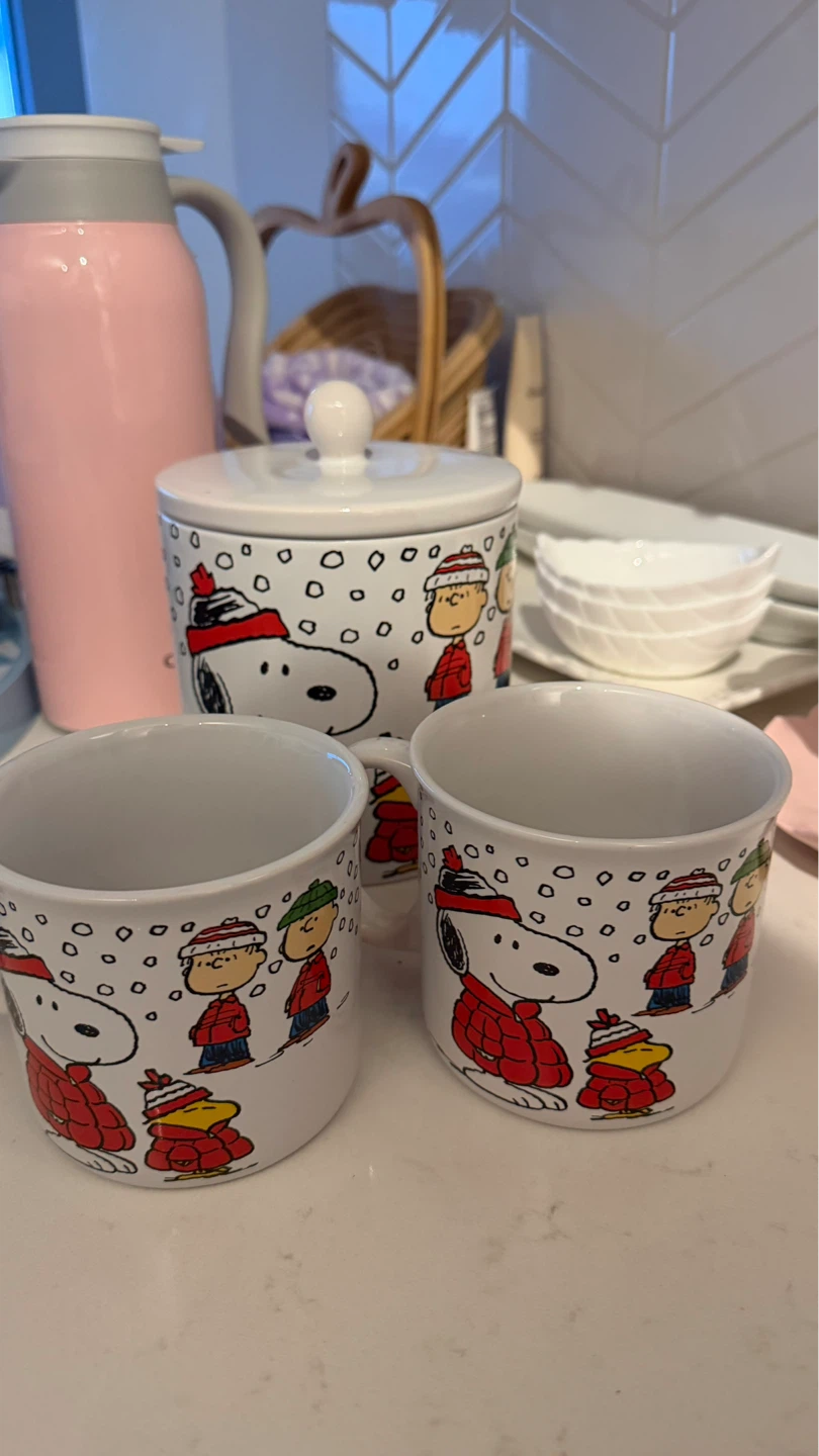 Snoopy and Friends Christmas Ceramic Cookie Jar and Mugs Set
