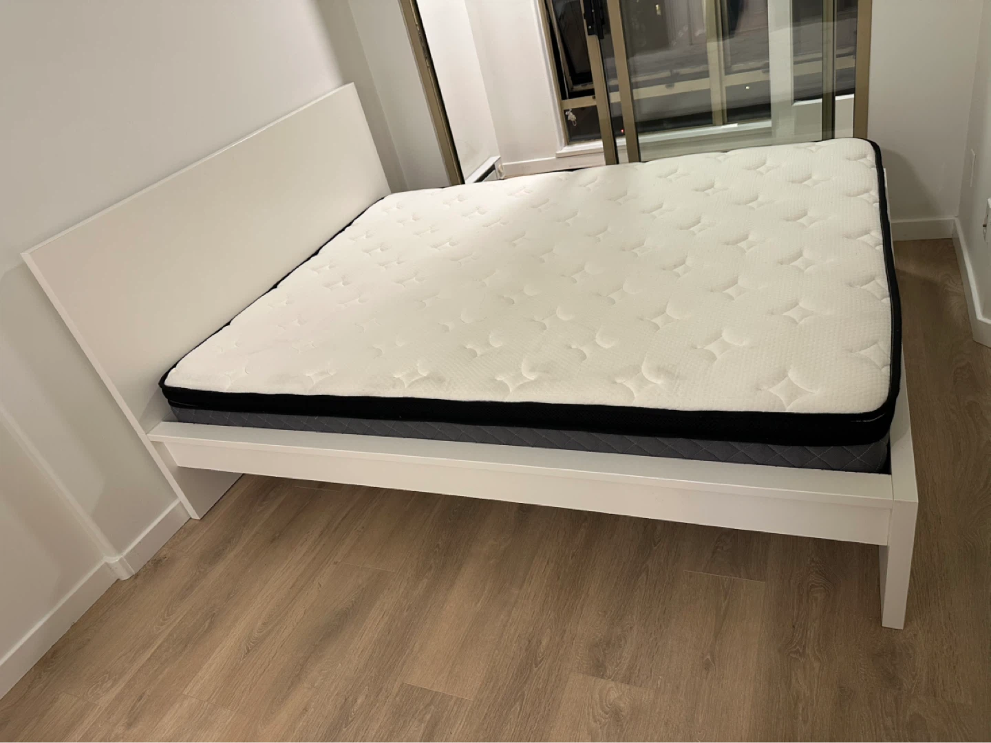 Ikea Queen bed frame * free delivery - photo 4