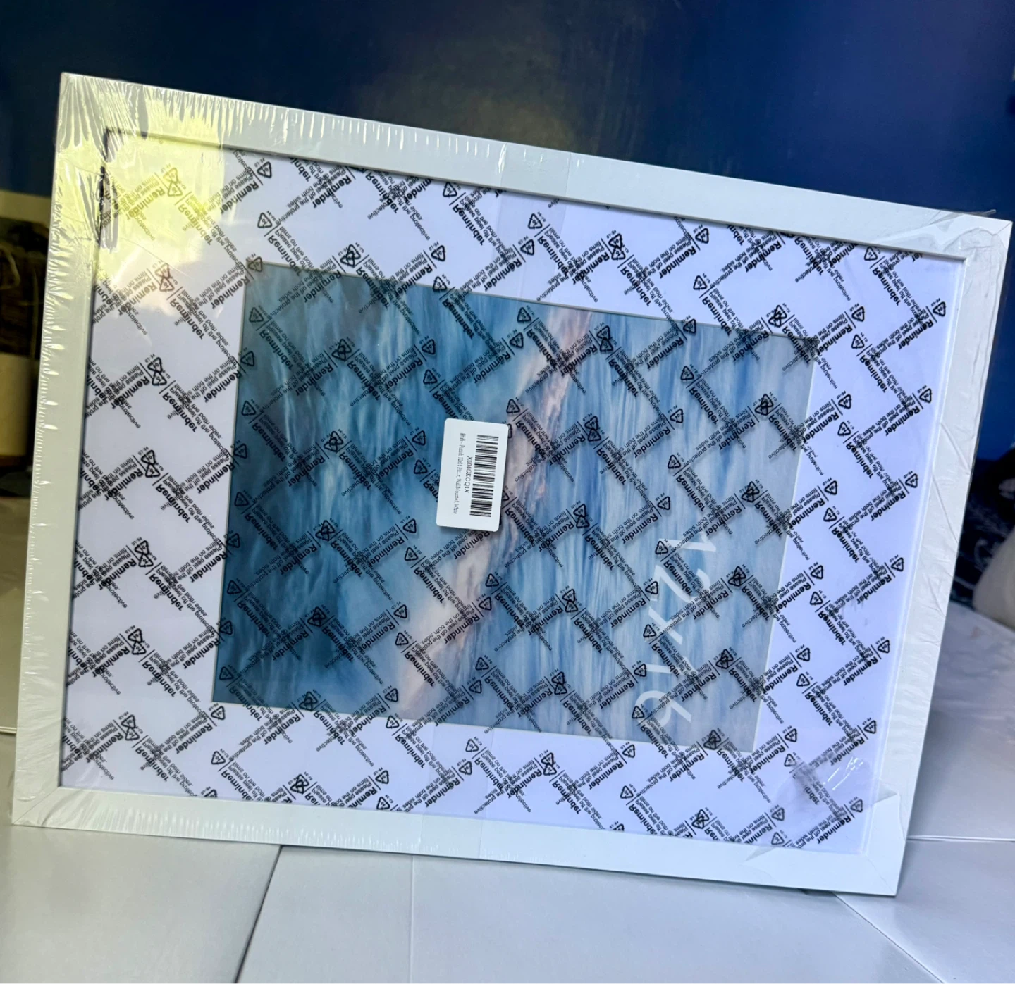 White Wall Mounted Picture Frame 12x16 - photo 3