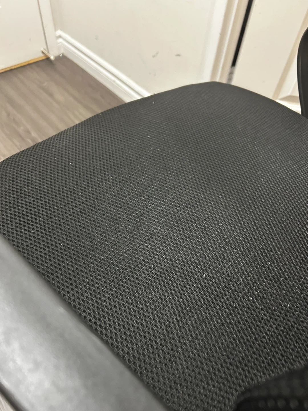 Office Chair - photo 4