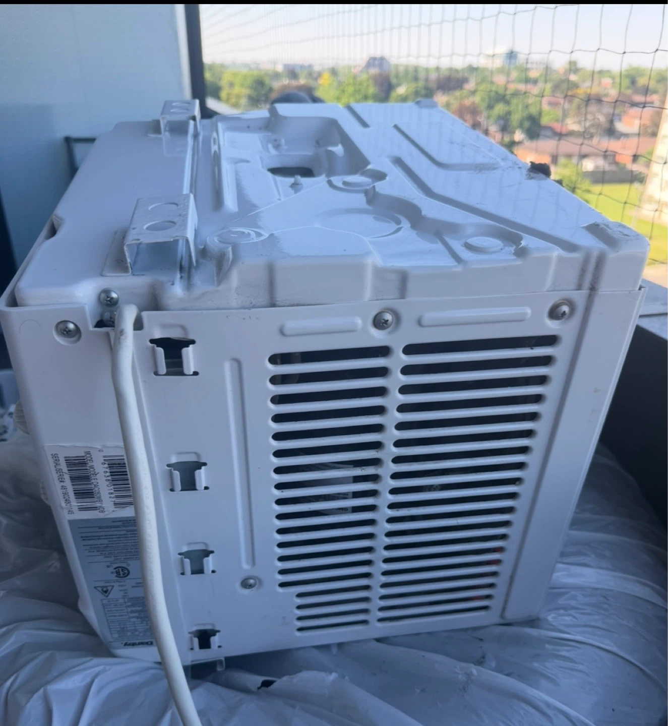 Danby Window Air Conditioner - photo 2