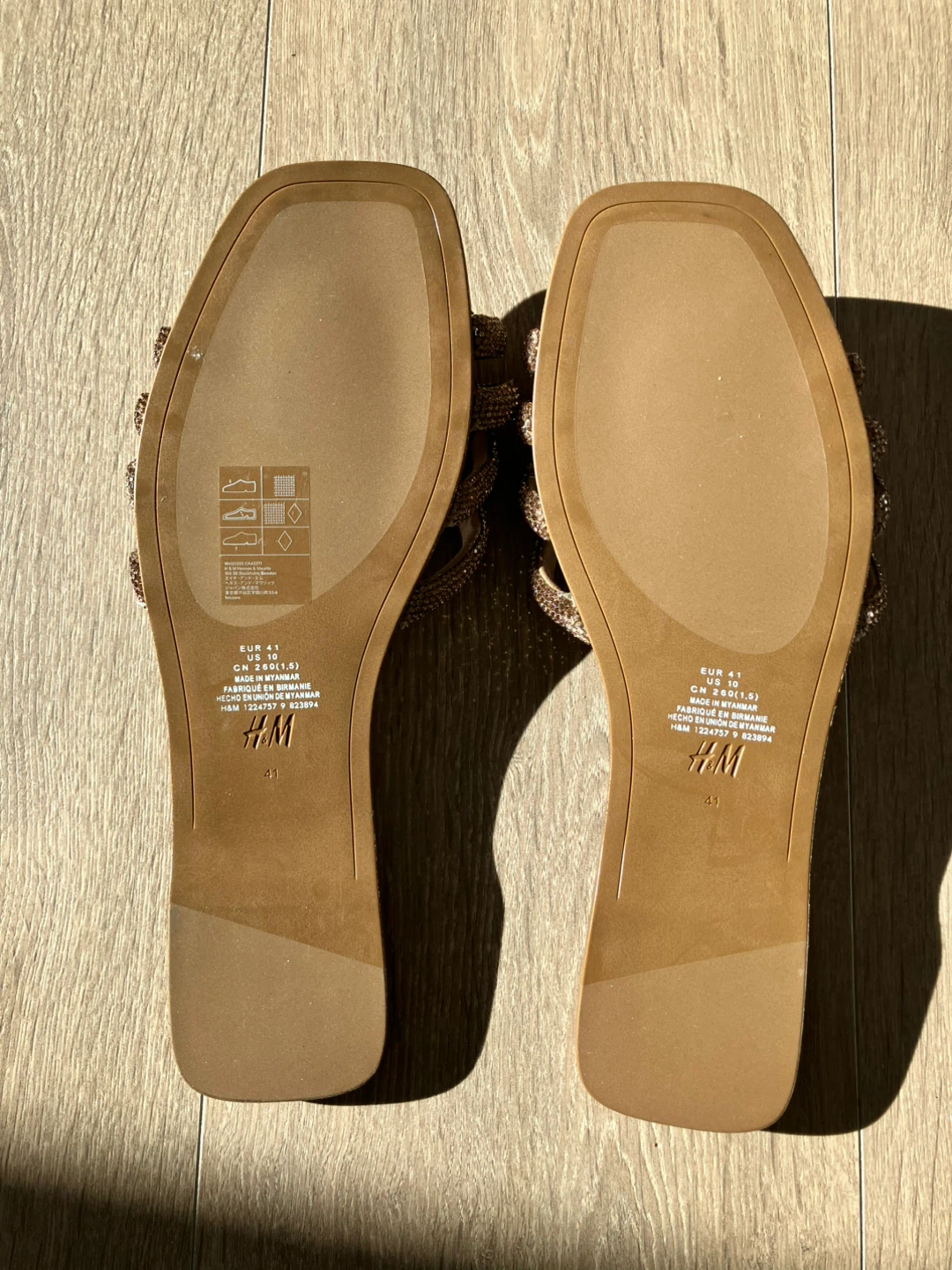 H&M embellished rose gold slip on sandles - photo 3