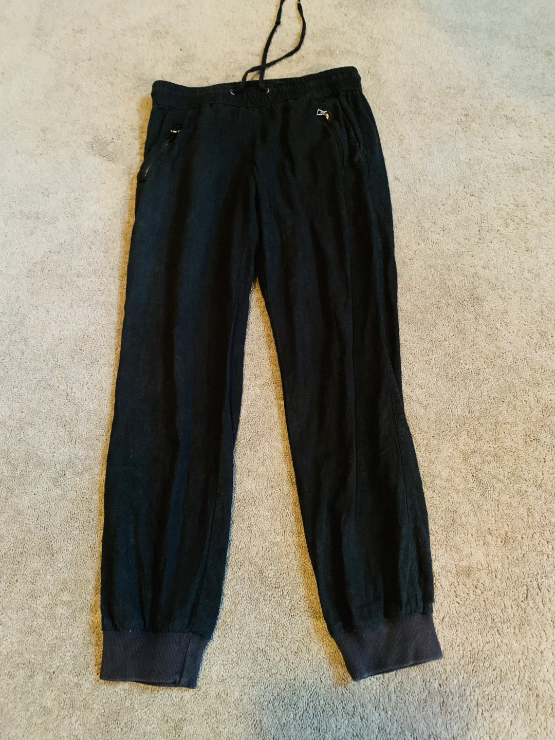 Women Black Jogger style casual pants