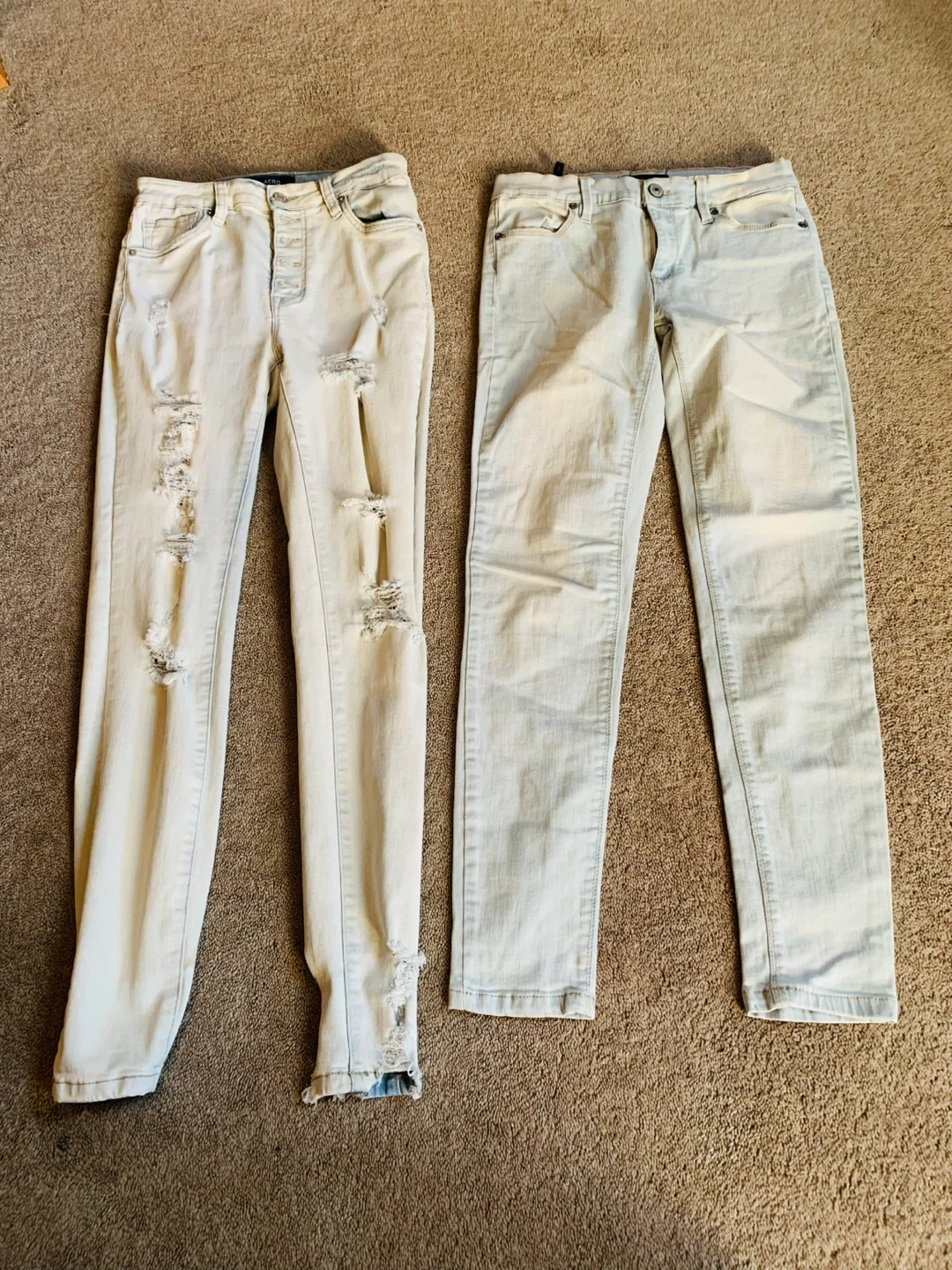 2 Ladies Jegging / Jeans Pants (small) for $12