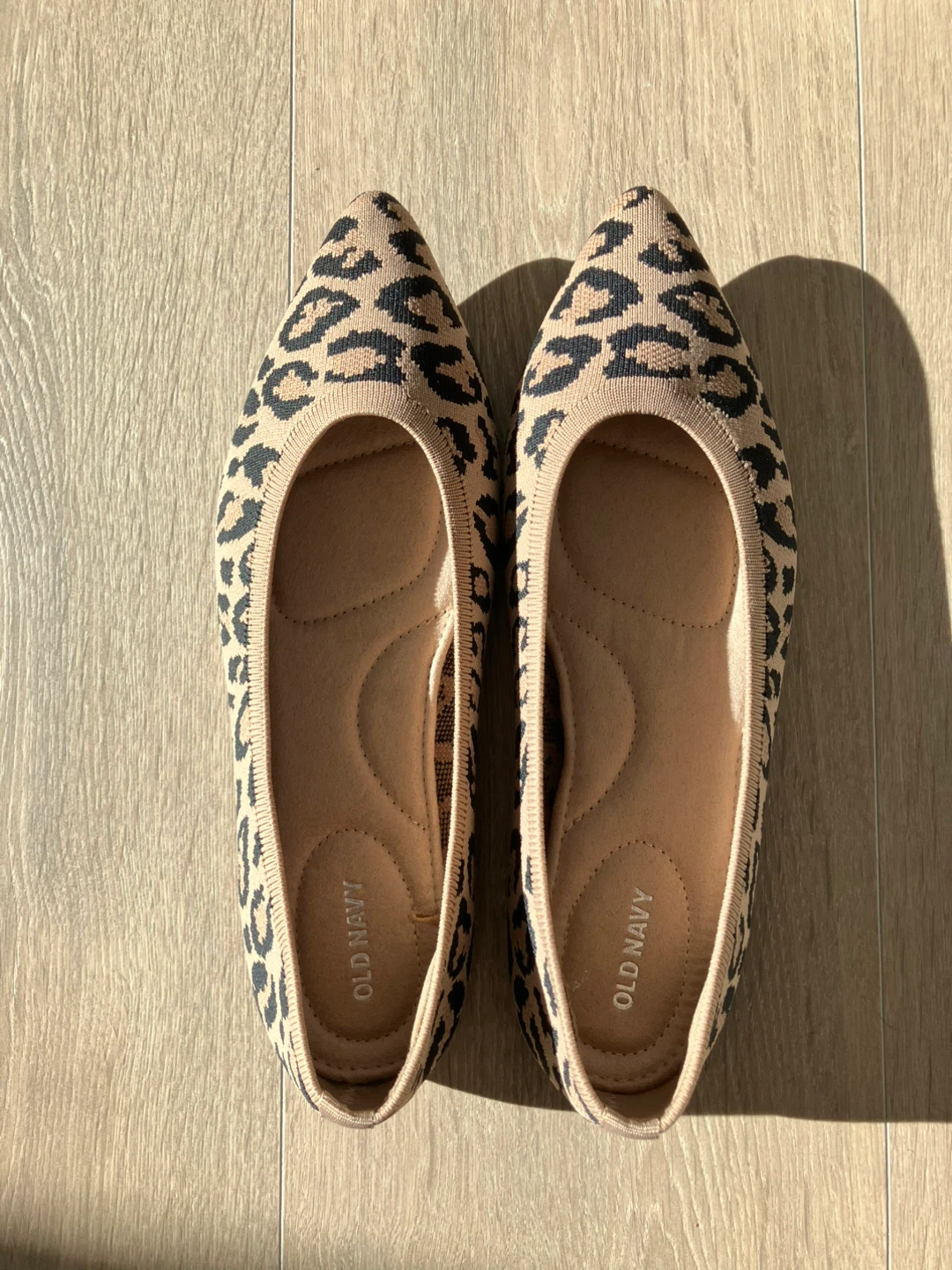 Old Navy Women's Leopard Print Ballet Flats