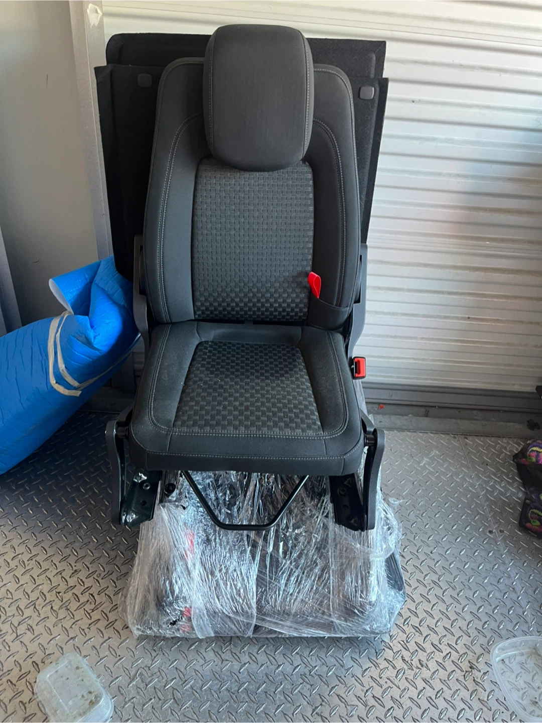 Black  Car Seat ford  transit 2015-2020