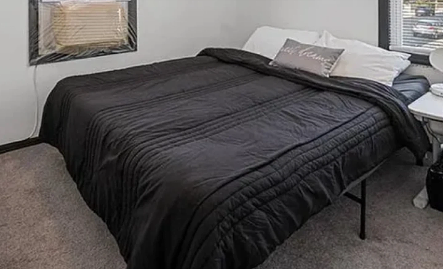 Queen Size Metal frame with Memory Foam Gel Mattress