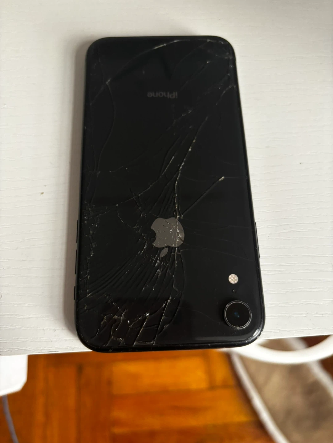 Black iPhone XR 64GB Unlocked- Cracked Back