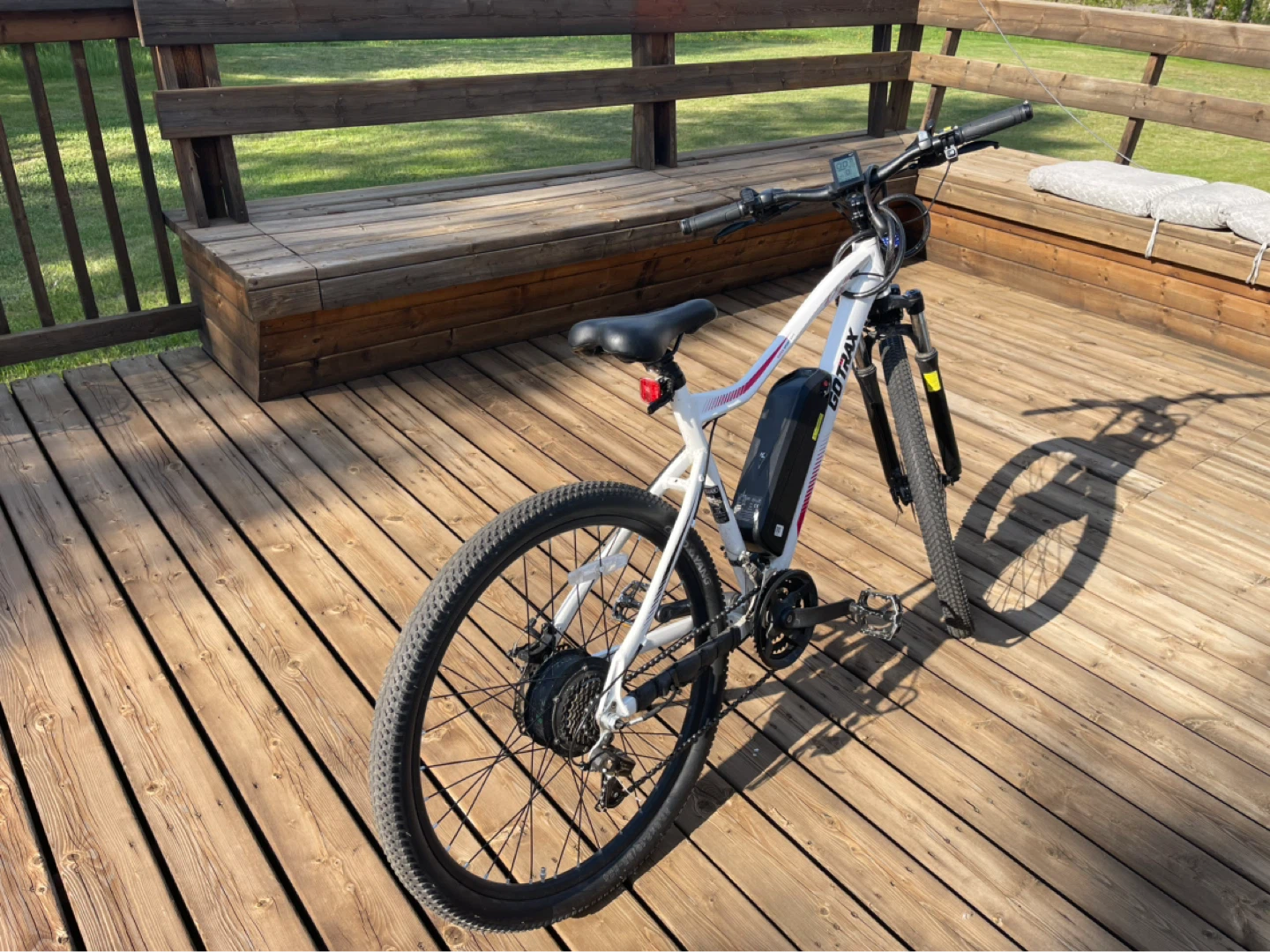 White Electric Bike - photo 2