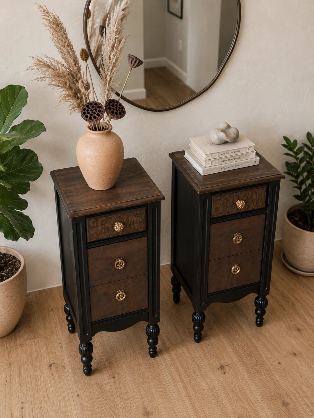 ✨ Walnut & Burl Accent Tables | Solid Wood Pair ✨ - photo 3