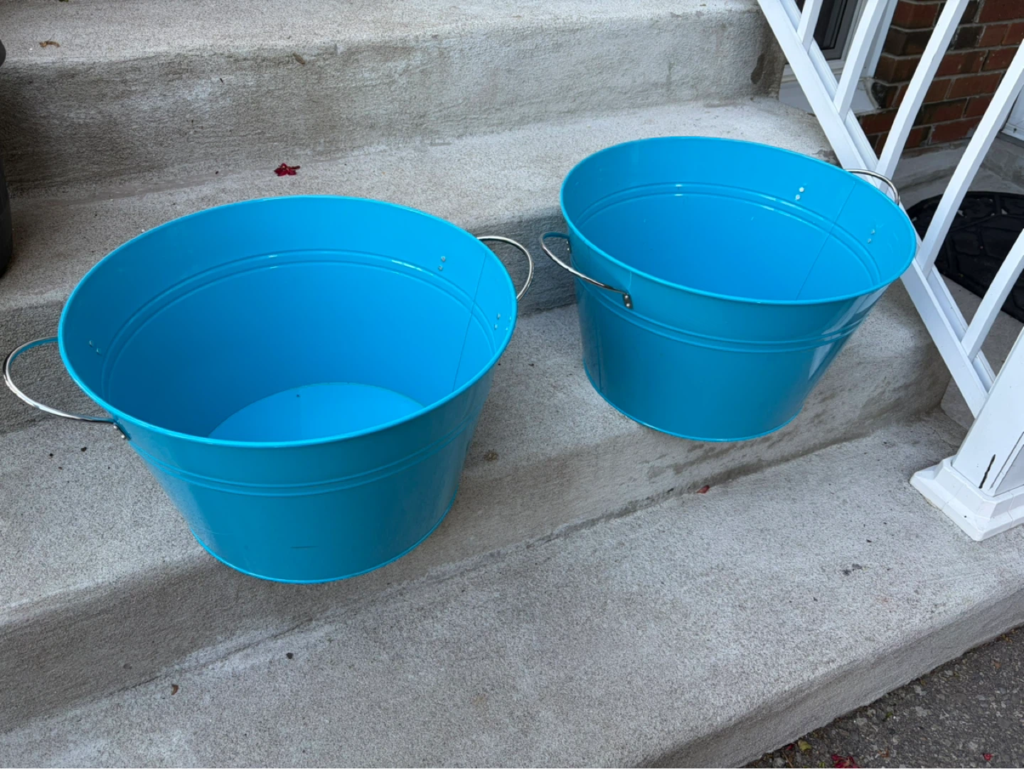 2 Blue Metal Tubs with Handles