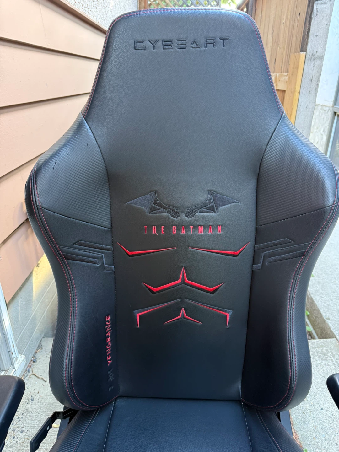 CYBEART The Batman Ergonomic Gaming Chair - photo 2