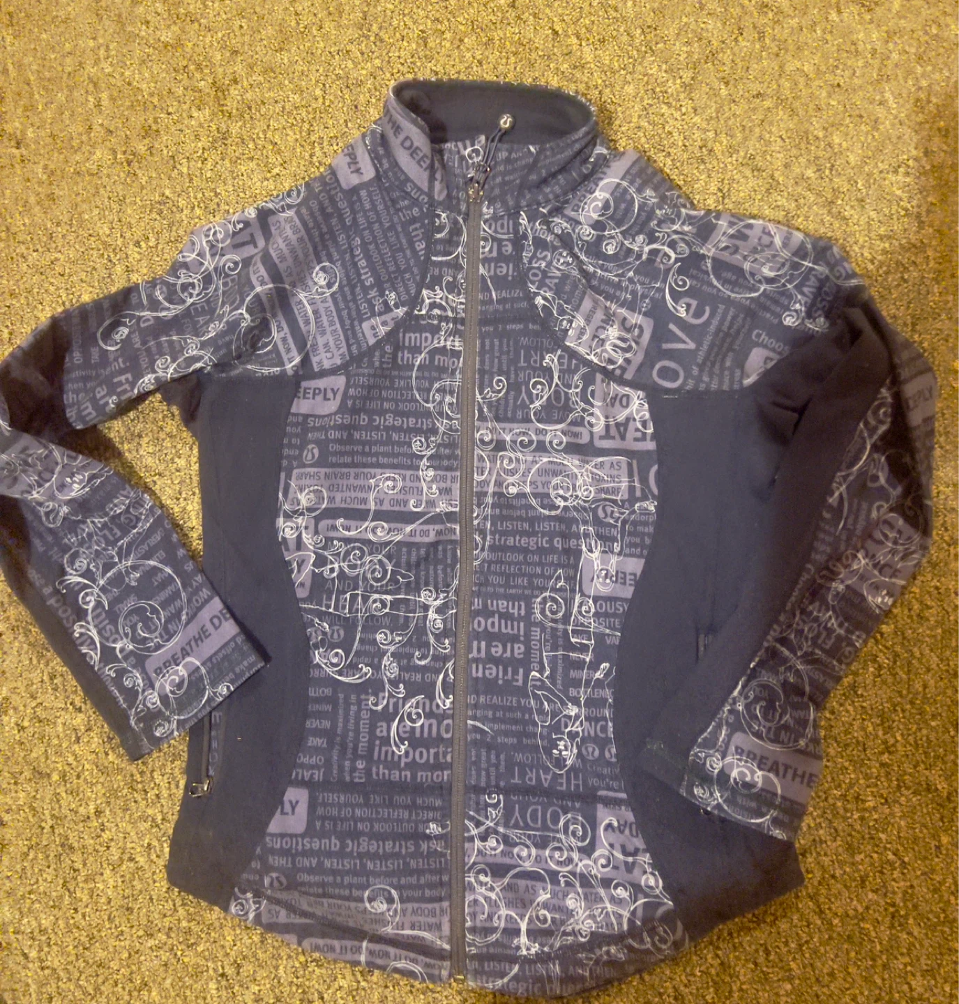 Women's Graphic Zip-Up Jacket