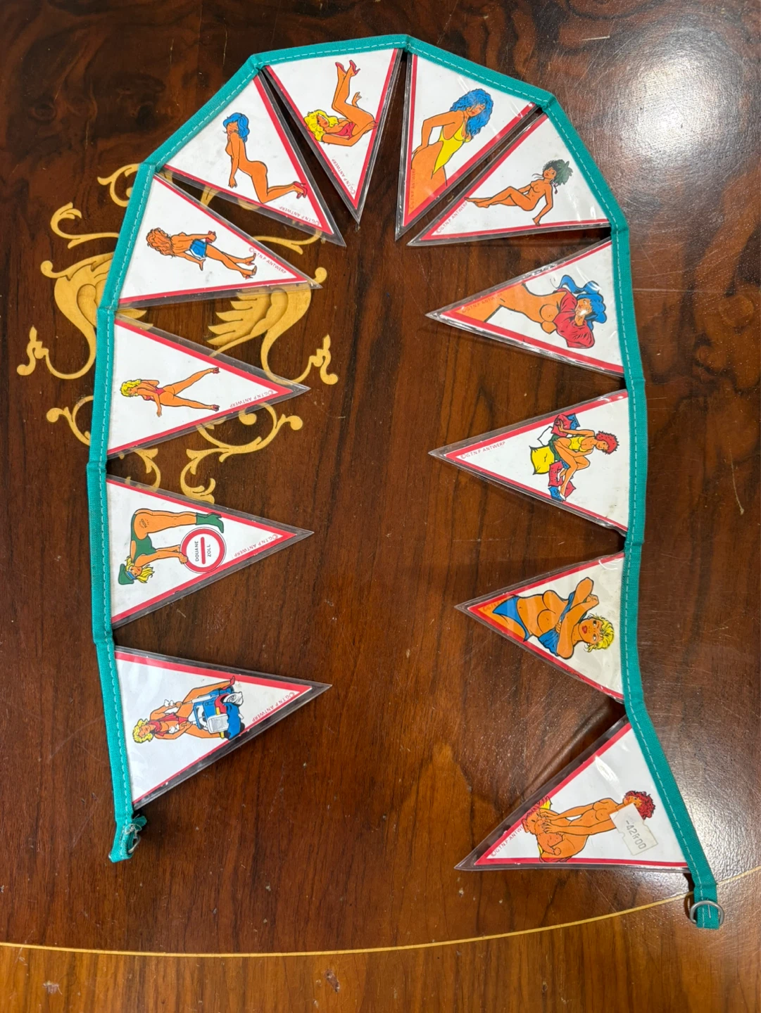 Vintage Bunting Flag Garland - Novelty Cartoon Graphics