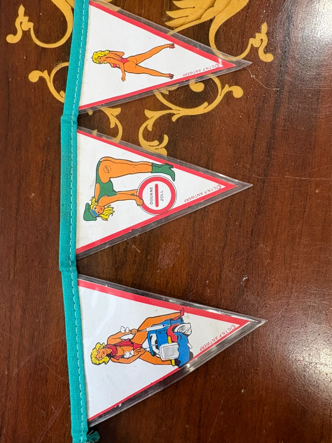 Vintage Bunting Flag Garland - Novelty Cartoon Graphics - photo 2