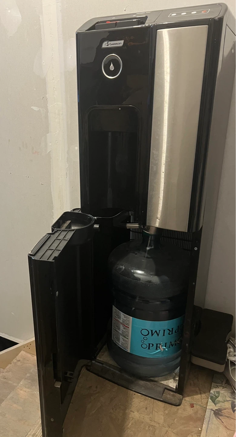 Garrison Water Cooler with Primo Water Jug - photo 2
