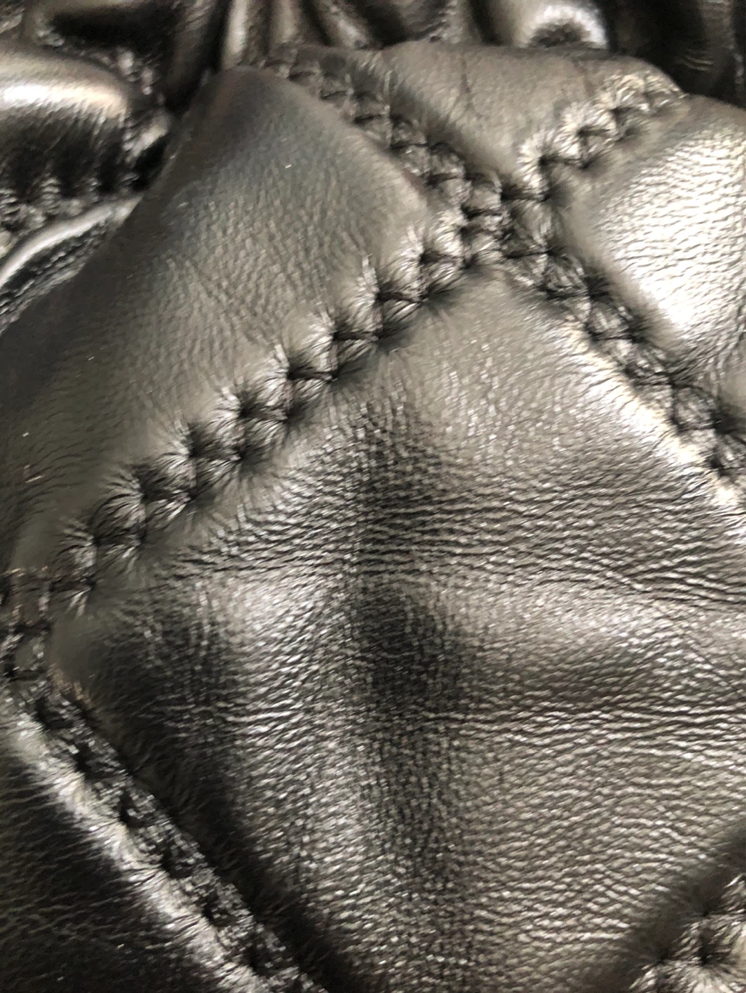 ZOUTOU Black Quilted Leather Drawstring Shoulder Bag - photo 3