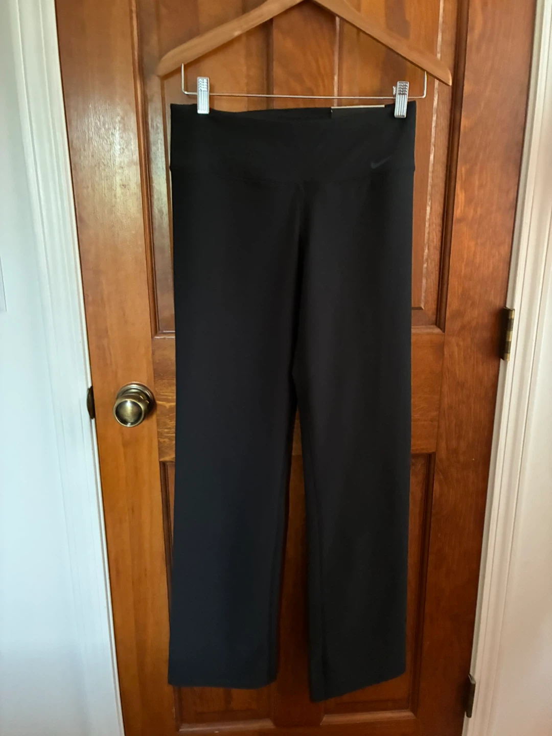 Nike Legend Slim Fit Black Pants Women's Size Medium - photo 4