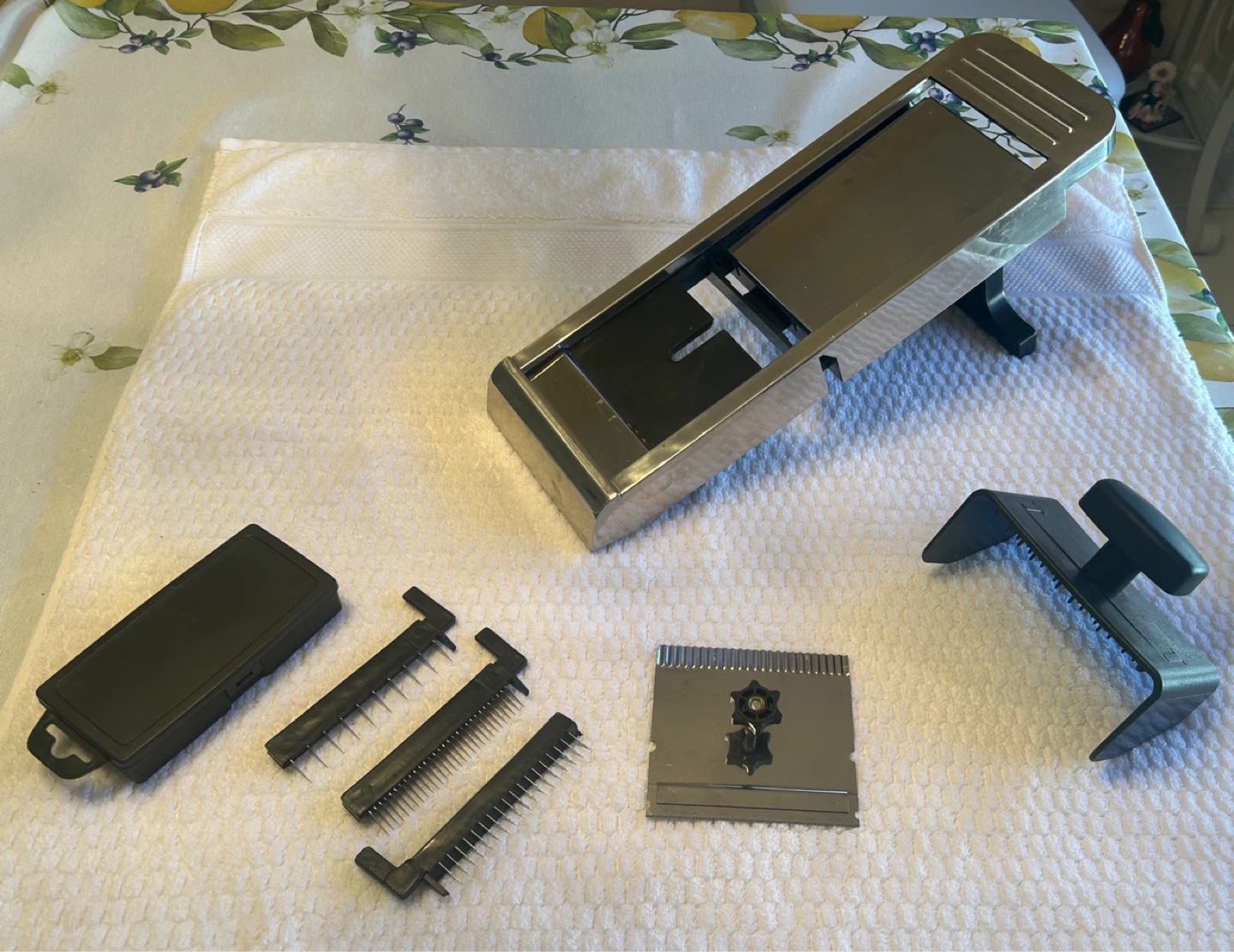 Mandoline food slicer - photo 2